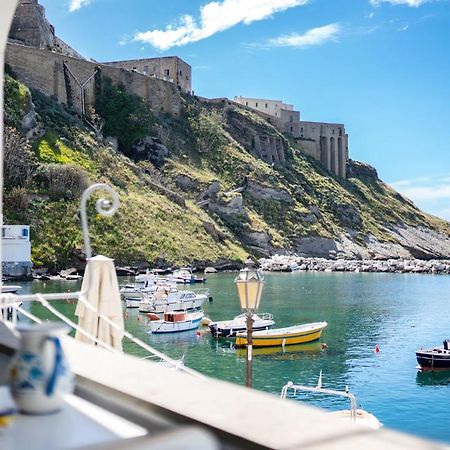 Willa Casa Cinzia In Marina Di Corricella Procida Zewnętrze zdjęcie